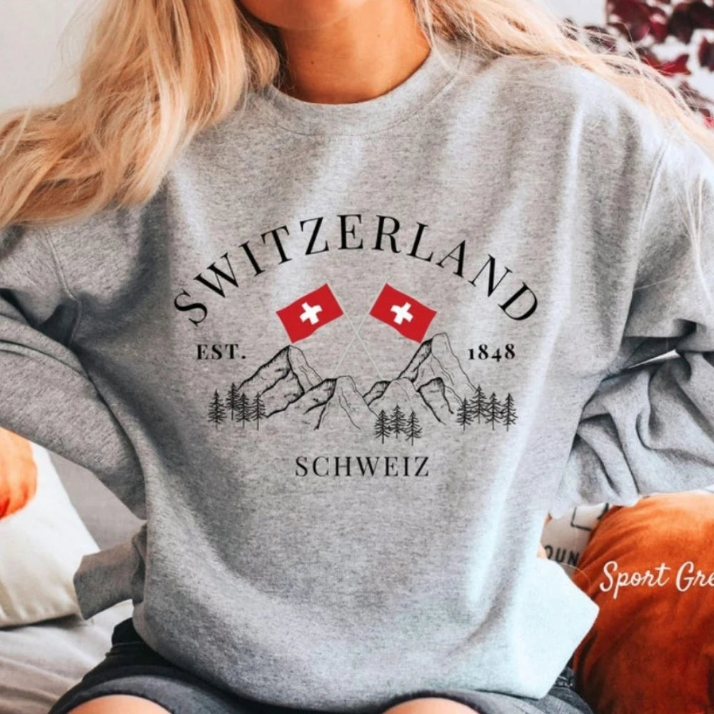 Moletom Estampa Bandeira Suíça | Streetwear Europeu | Unissex | Forro Interno | 4 Cores