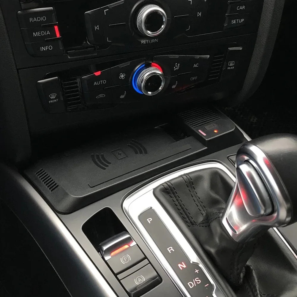 Carregador Sem Fio 15W para Audi A4 A5 Q5 - Suporte com Base de Carregamento Rápido Original