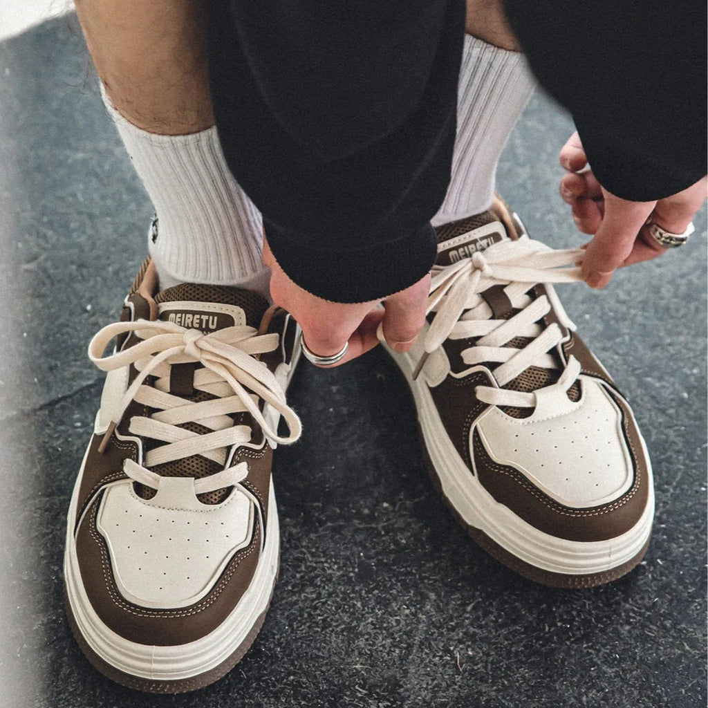 Tênis Masculino Casual | Solado Grosso | Couro | Estilo Americano Retrô | 2 Cores